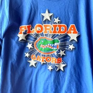 New Florida Gators Tee shirt. Size XL blue